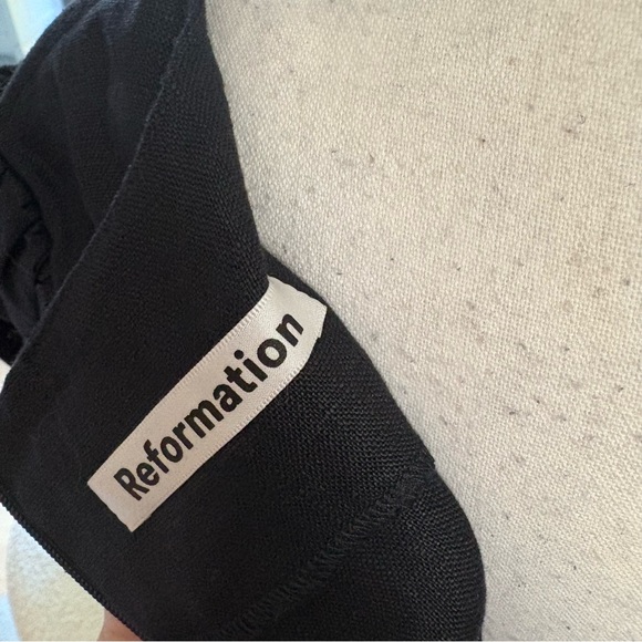 REFORMATION Gina Dress In Black Linen Puff Statement Sleeves Size 0 - Picture 6 of 9